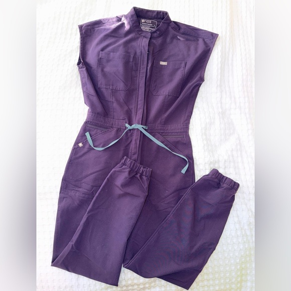 Figs Pants - Figs Rafaela Cargo ScrubJumpsuit